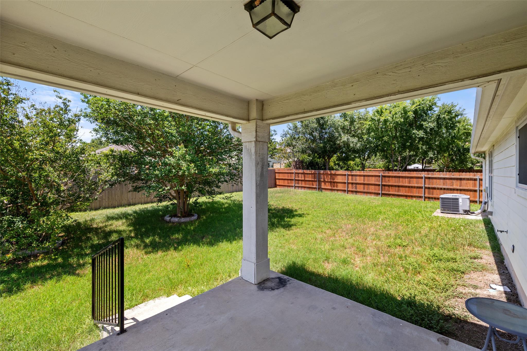 517 Castebar Dr, Round Rock, TX 78664