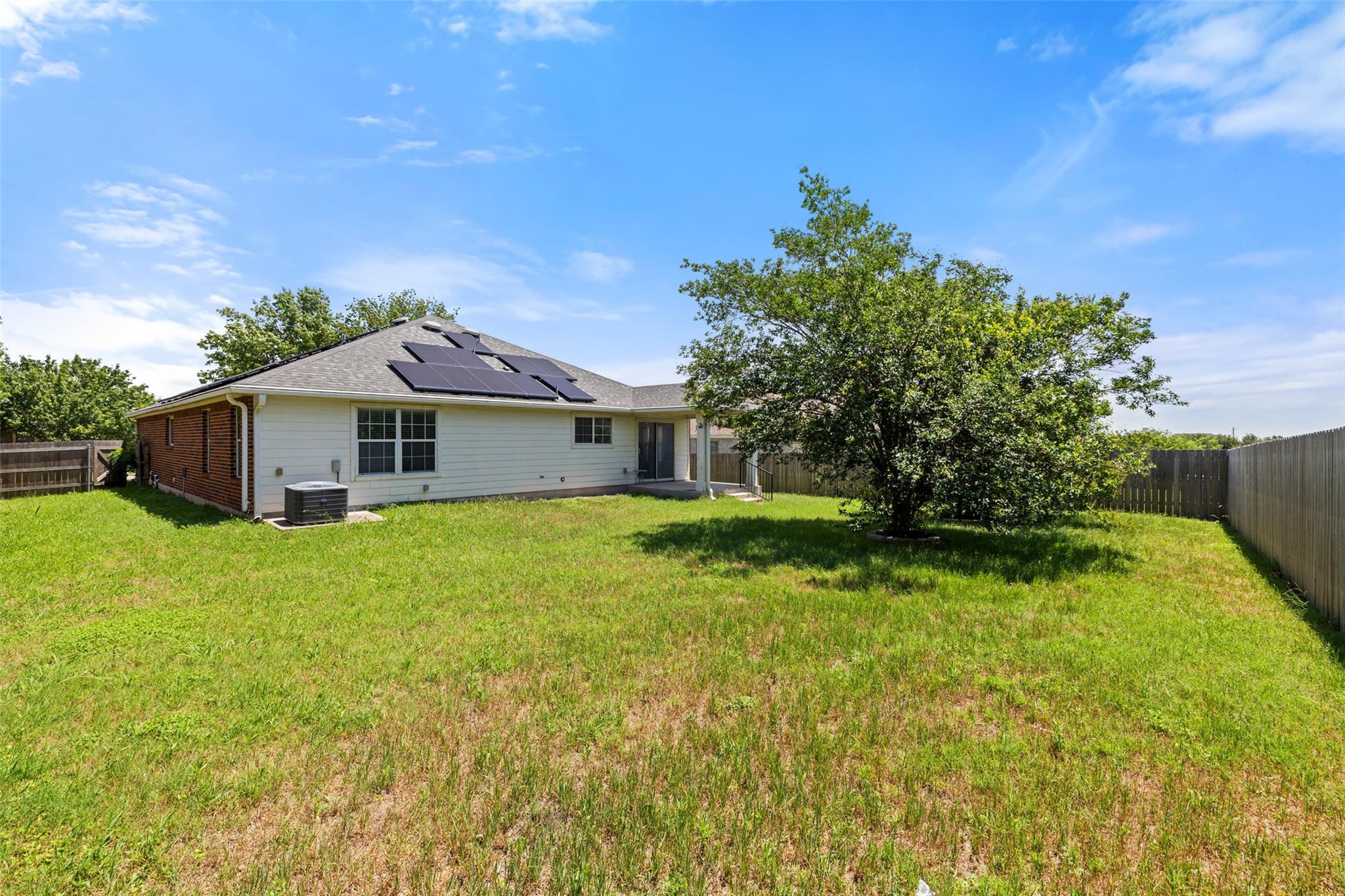 517 Castebar Dr, Round Rock, TX 78664