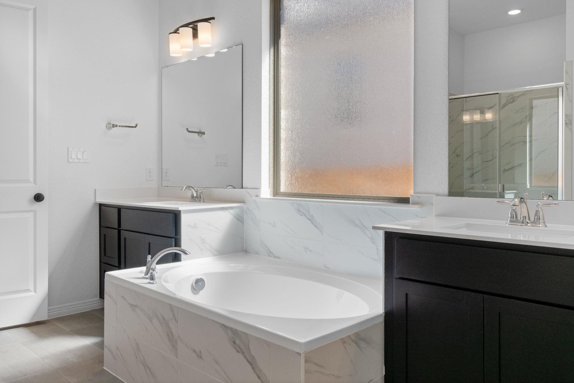 1608 Lilly Grace Bnd, Leander, TX 78641