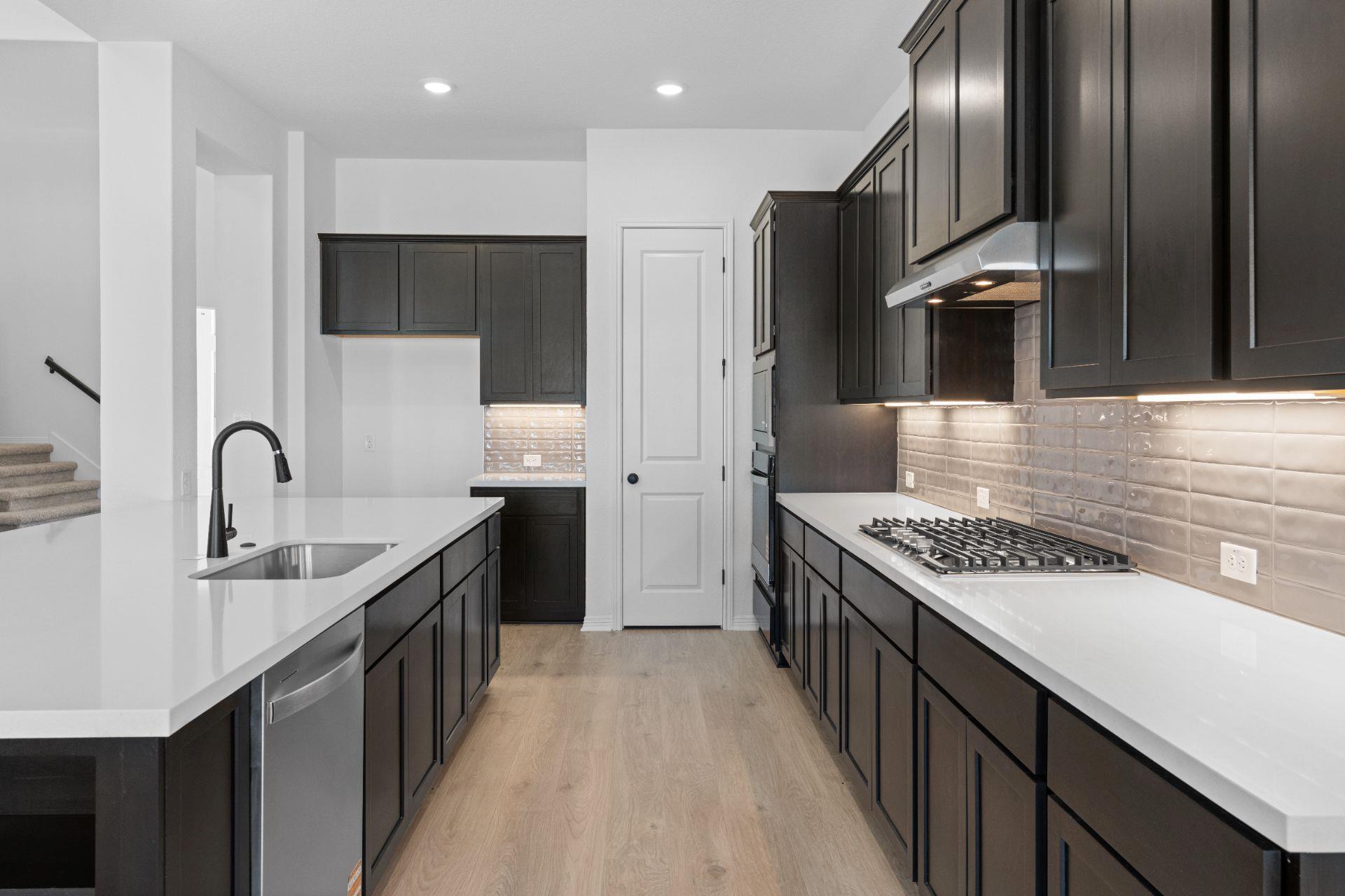 1608 Lilly Grace Bnd, Leander, TX 78641