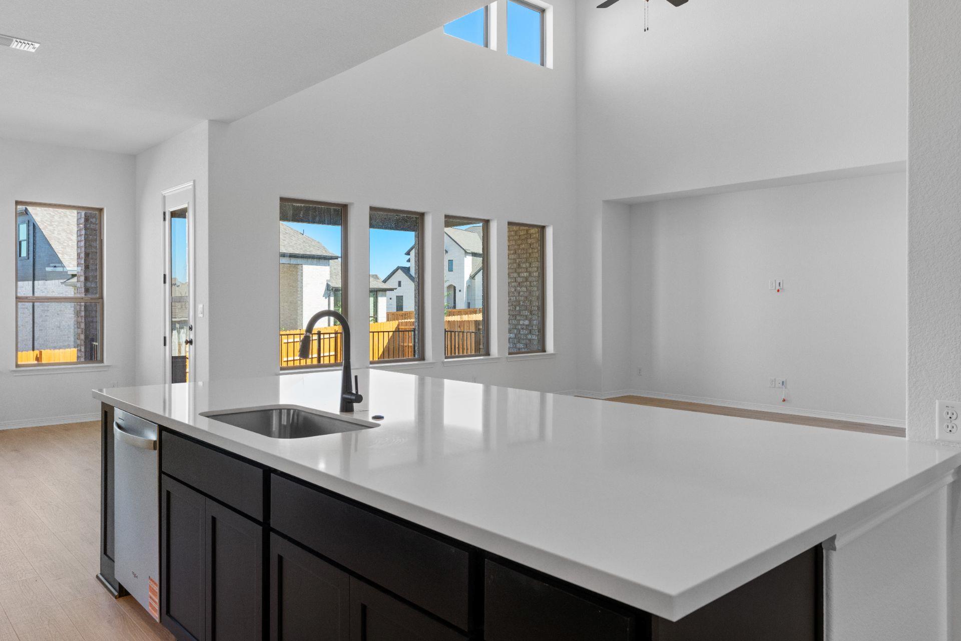 1608 Lilly Grace Bnd, Leander, TX 78641