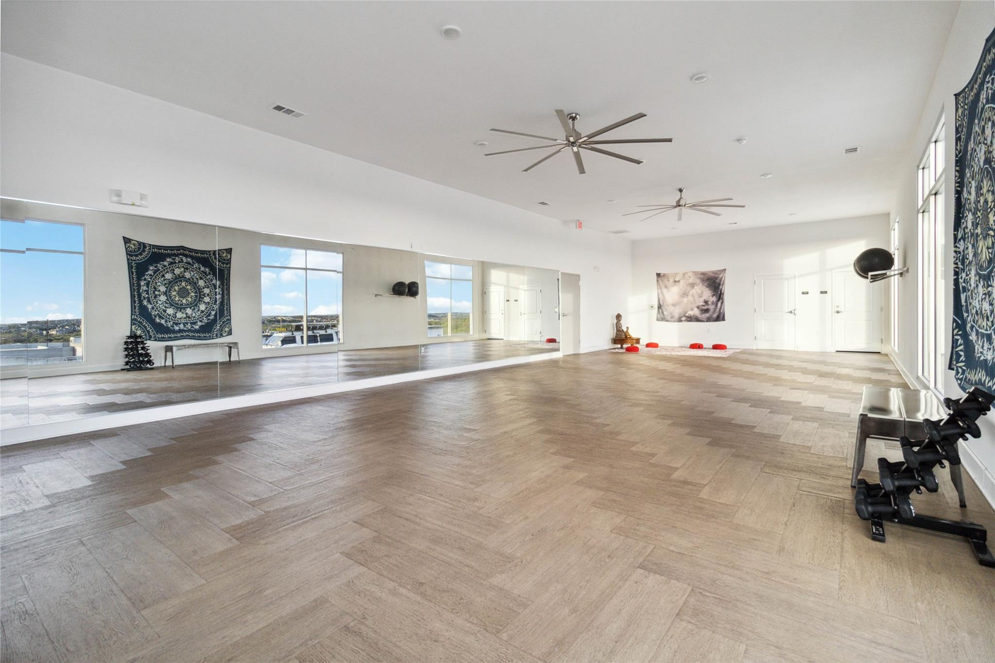 4361 S Congress Ave # 209, Austin, TX 78745