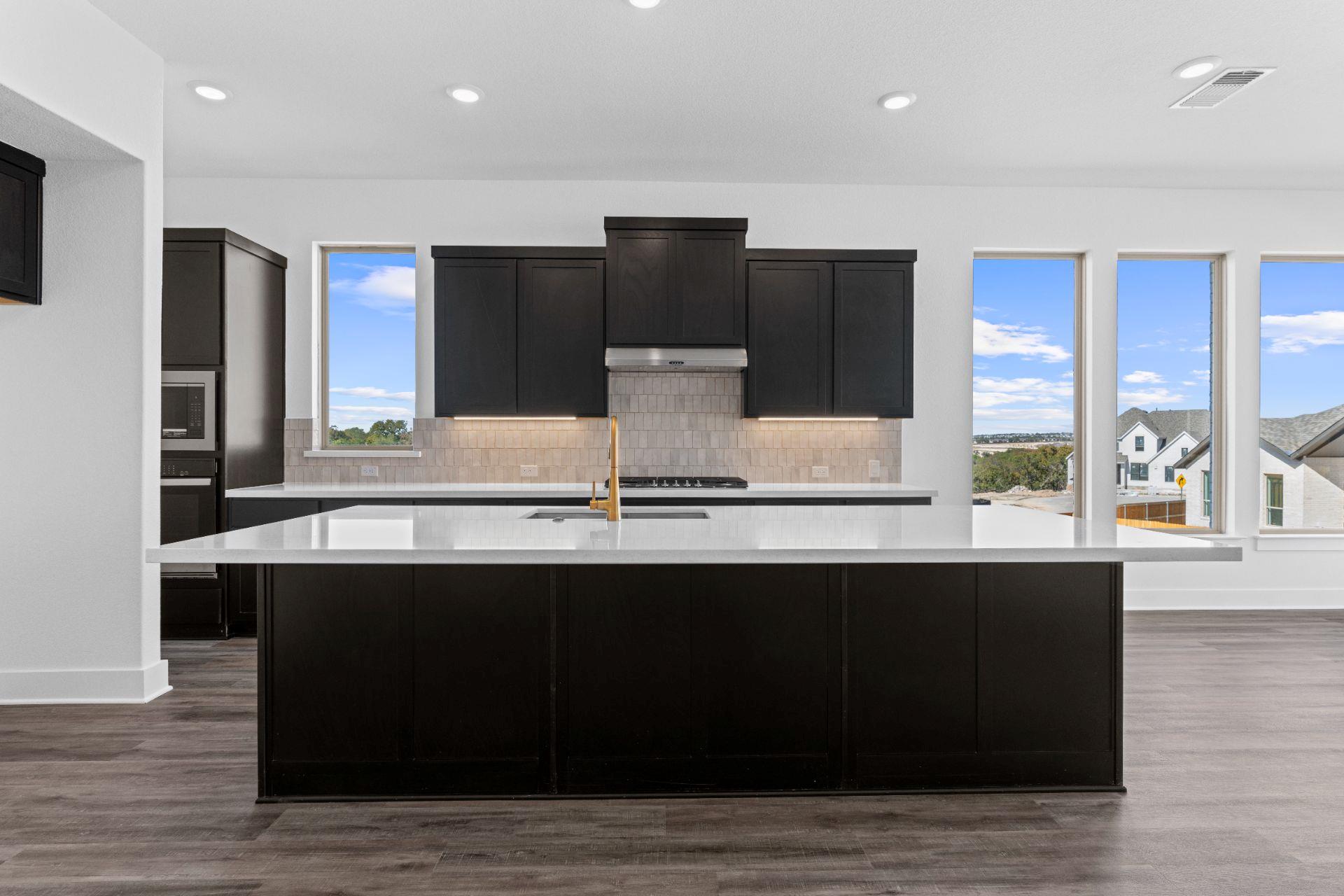 1620 Lilly Grace Bnd, Leander, TX 78641