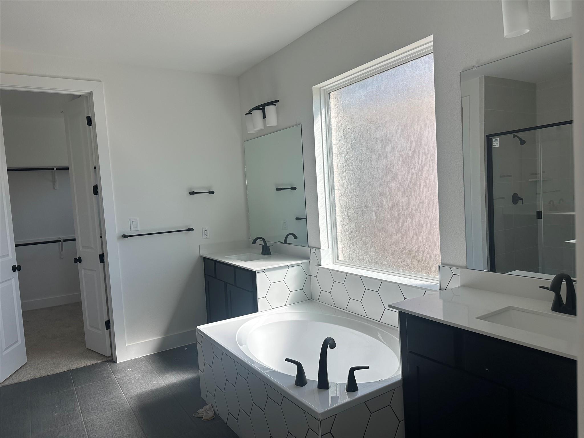 1421 Treasure Map Vw, Leander, TX 78641