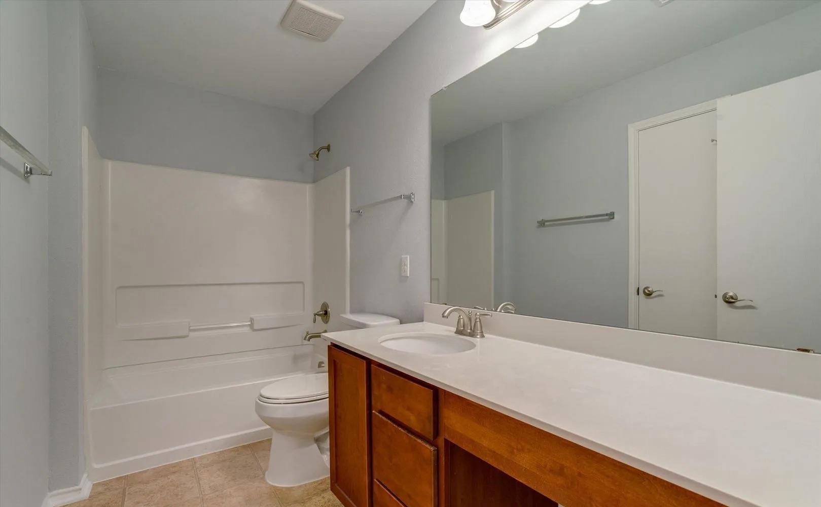 6801 Baythorne Dr, Austin, TX 78747