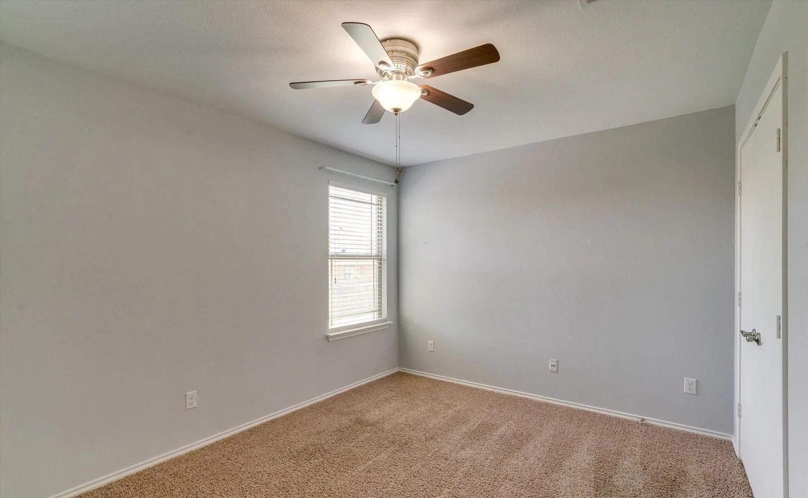 6801 Baythorne Dr, Austin, TX 78747