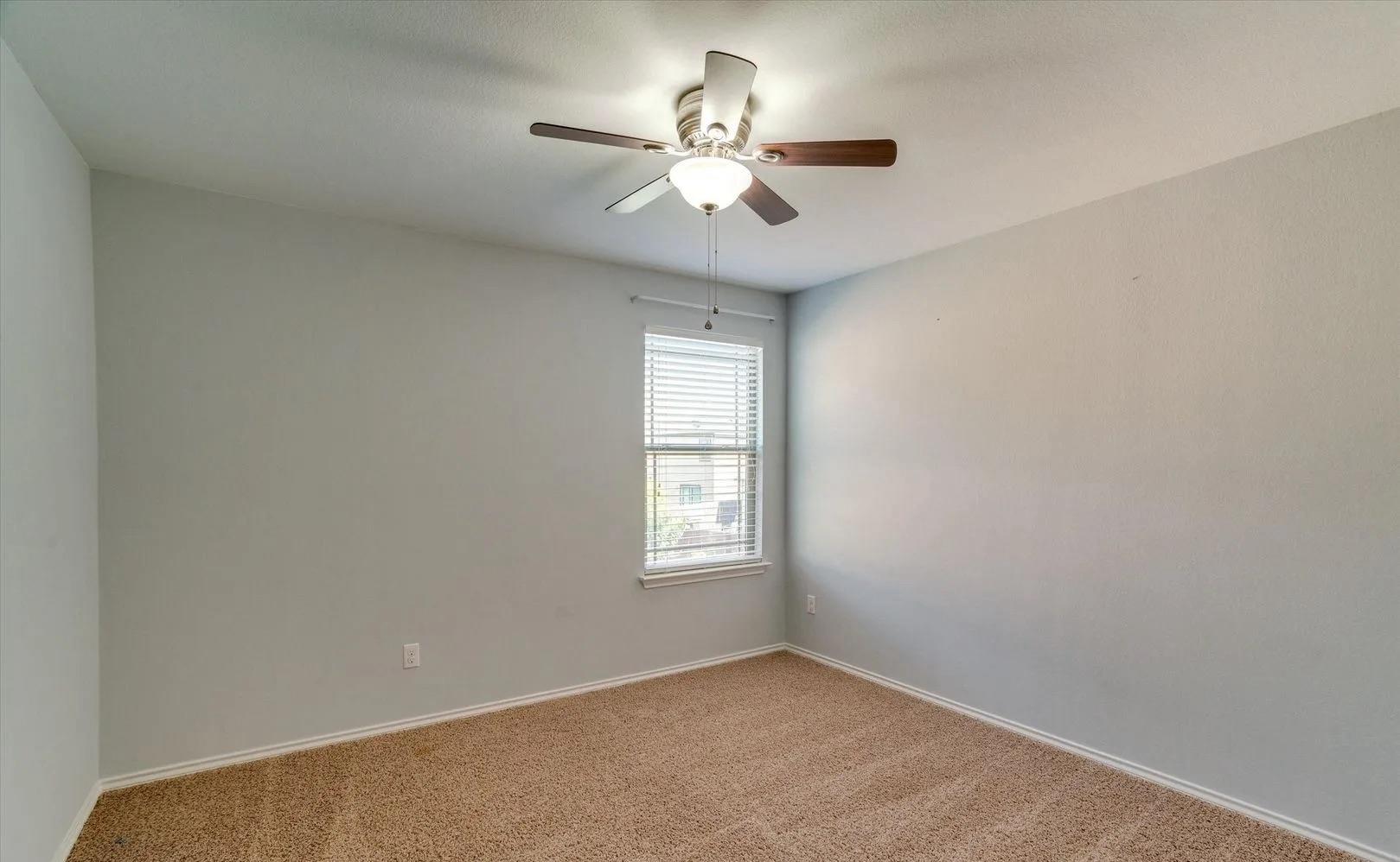 6801 Baythorne Dr, Austin, TX 78747