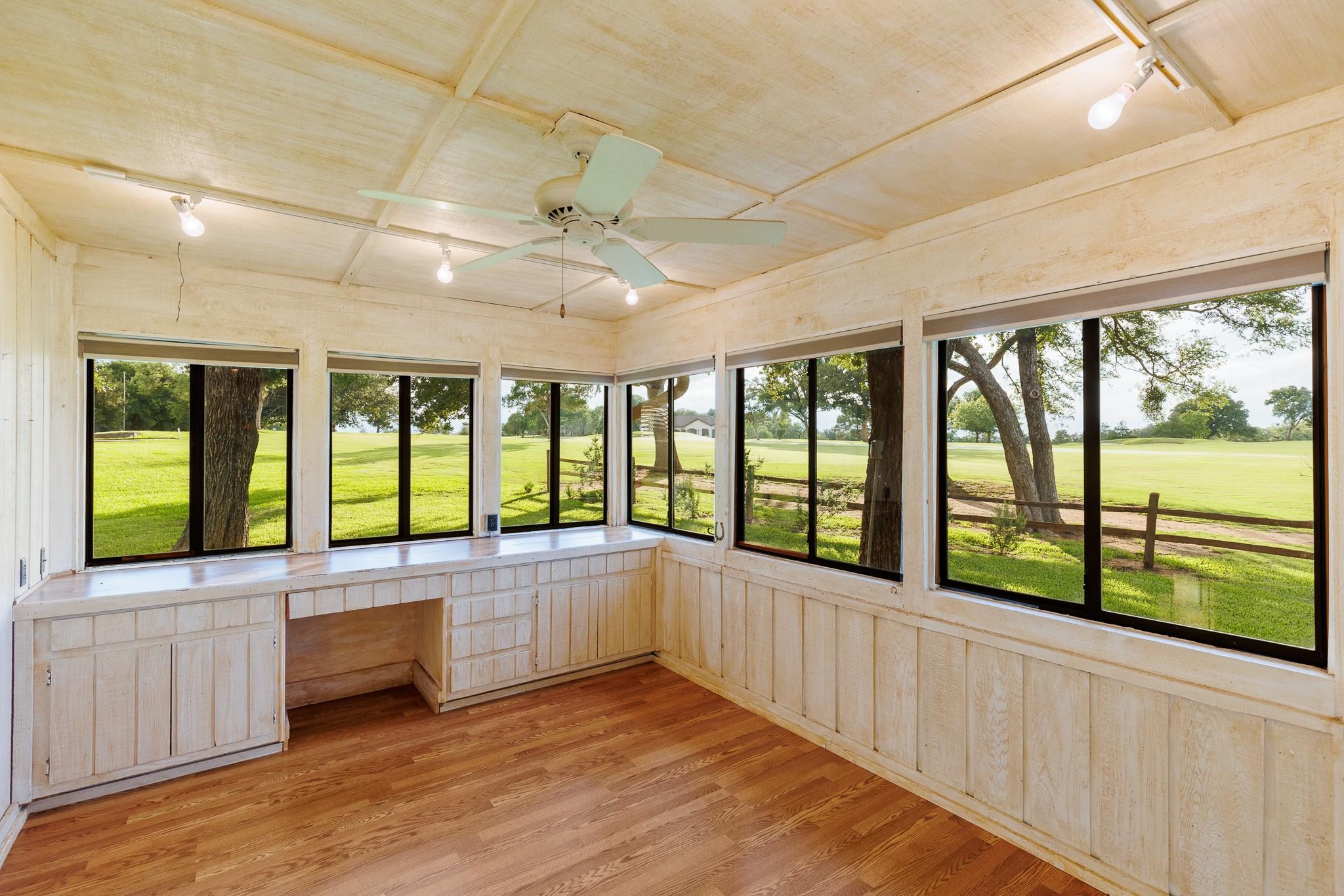 2820 Aurora, Horseshoe Bay, TX 78657