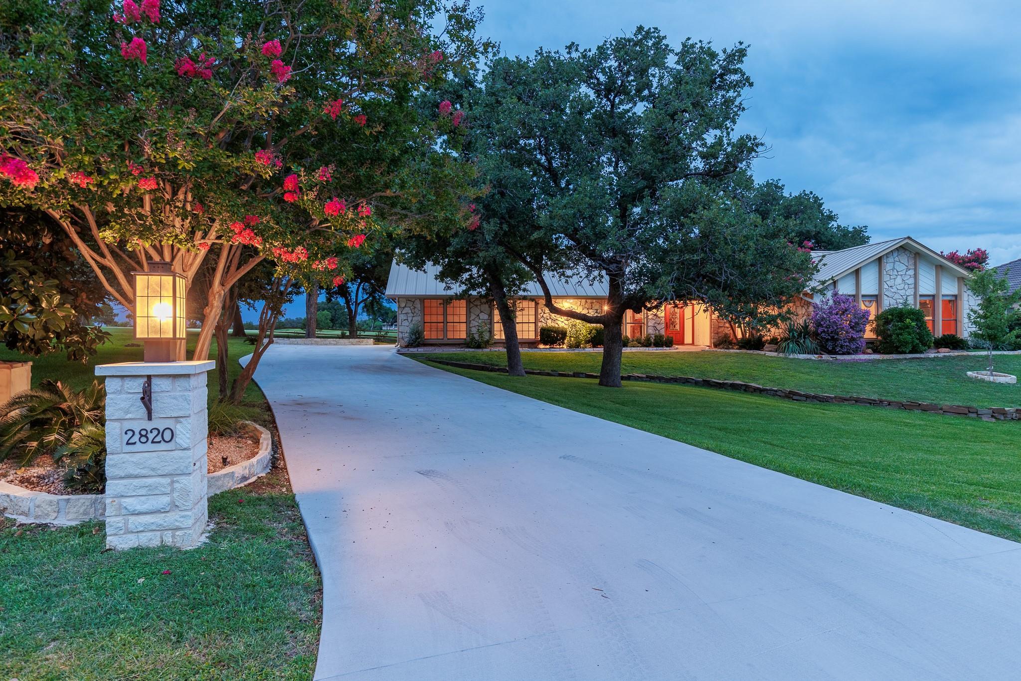 2820 Aurora, Horseshoe Bay, TX 78657