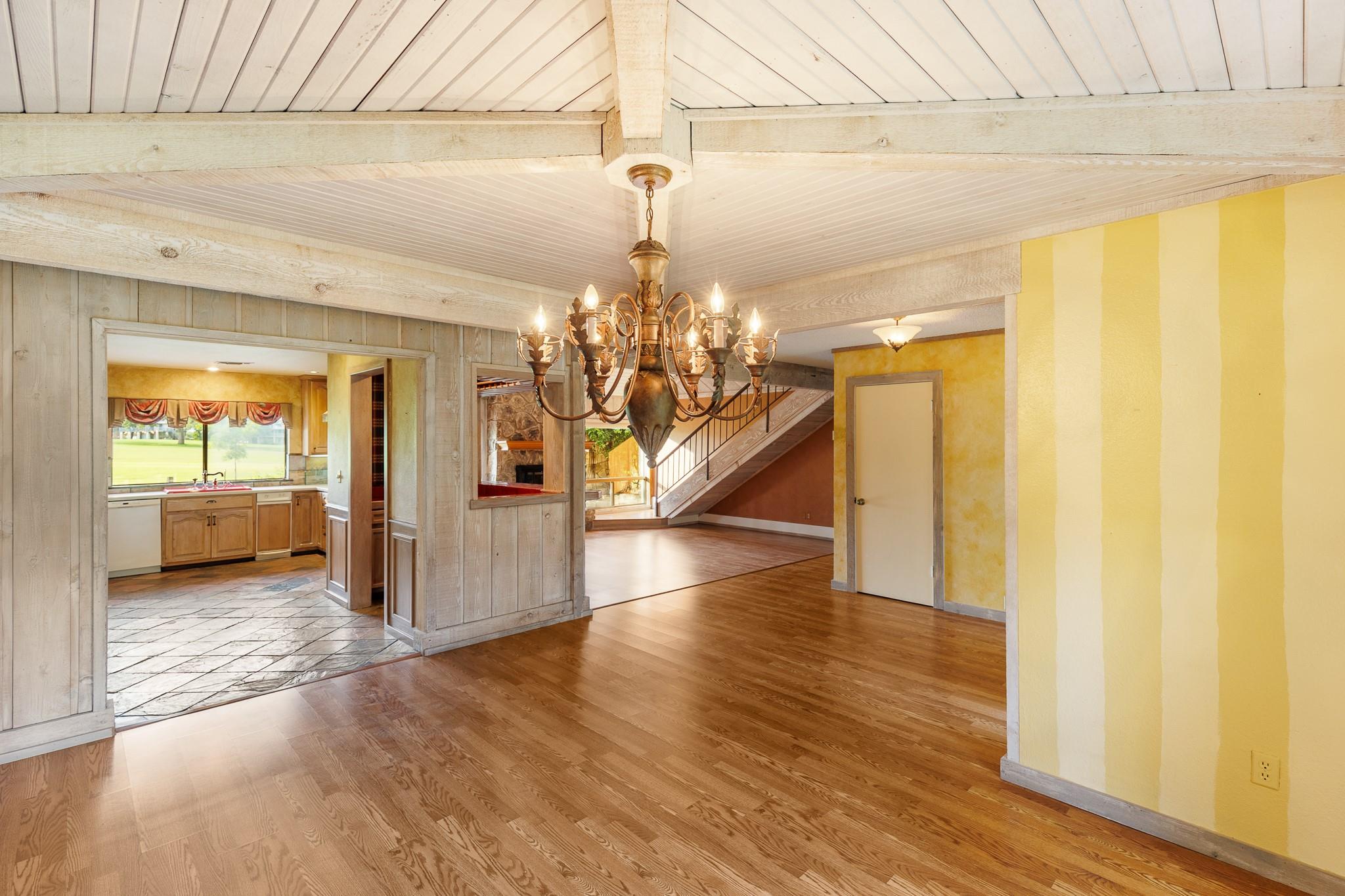 2820 Aurora, Horseshoe Bay, TX 78657