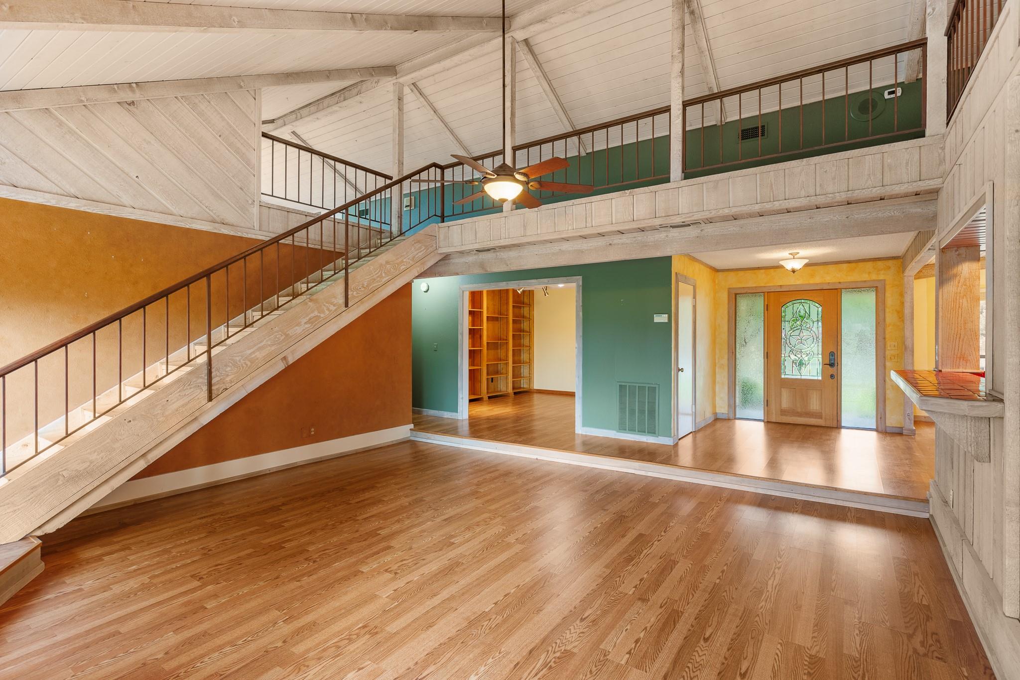 2820 Aurora, Horseshoe Bay, TX 78657