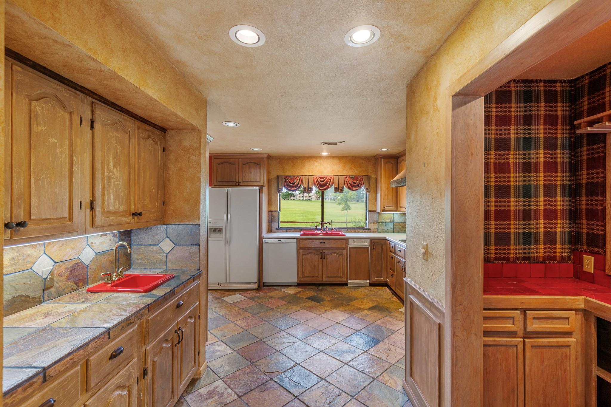 2820 Aurora, Horseshoe Bay, TX 78657