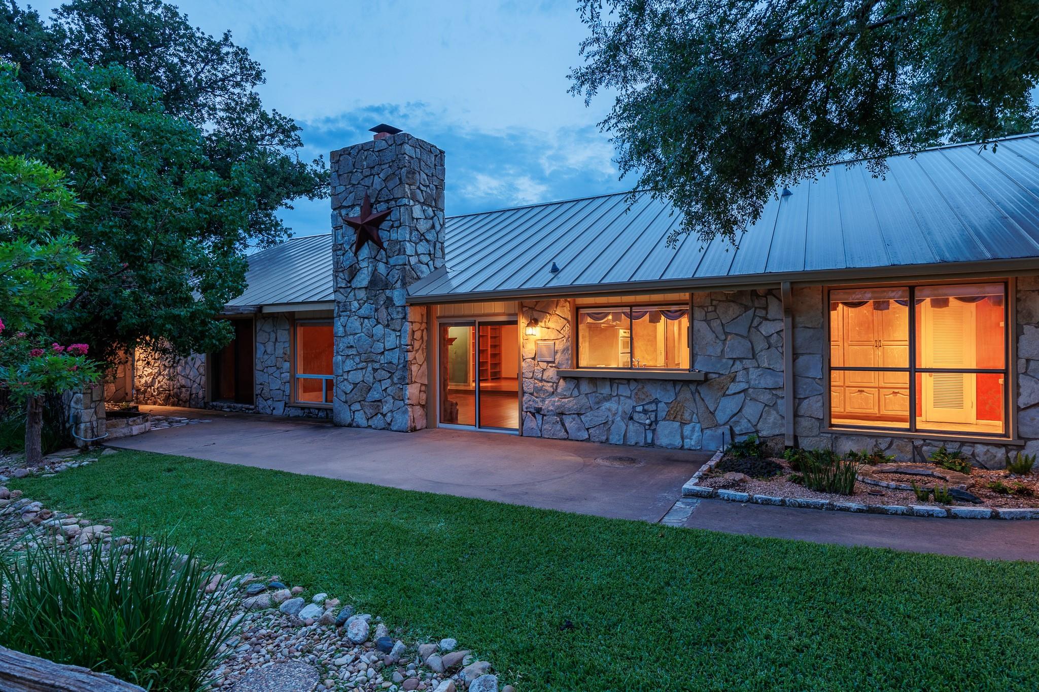 2820 Aurora, Horseshoe Bay, TX 78657