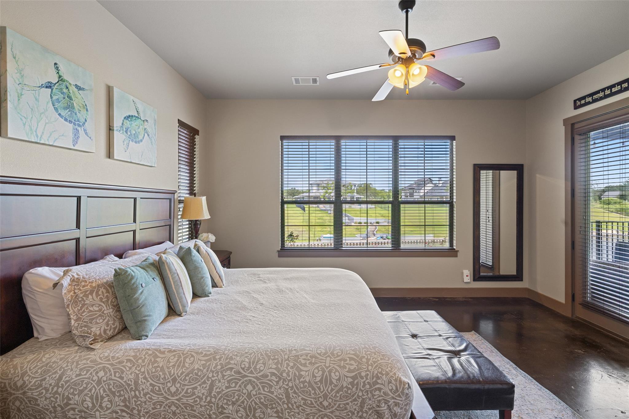 186 Sleepy Oaks Dr, Kingsland, TX 78639