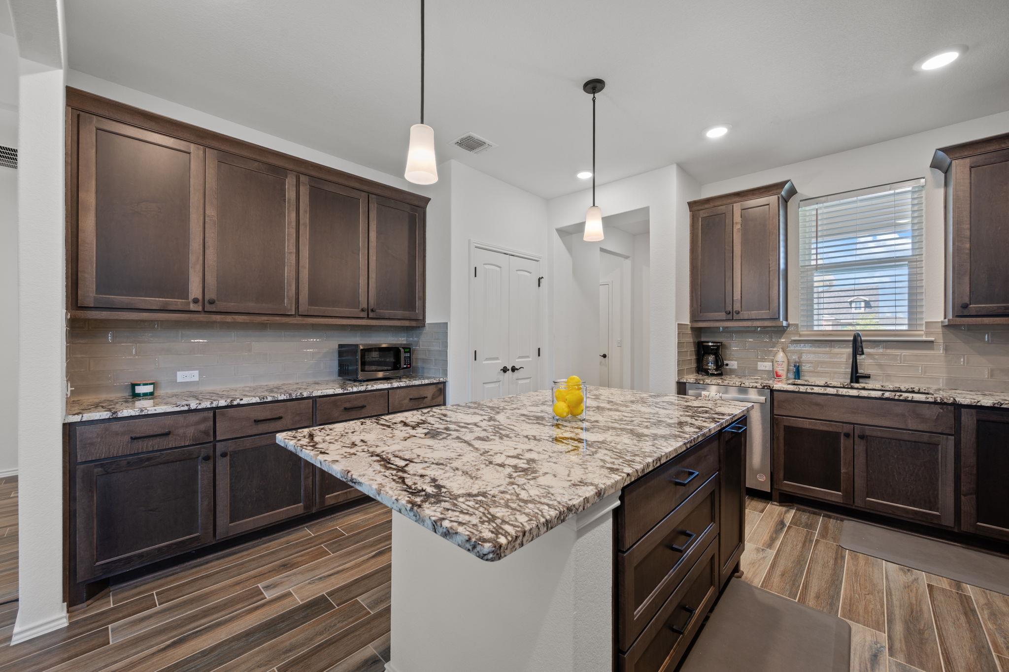 122 Clay Hill St, Georgetown, TX 78633