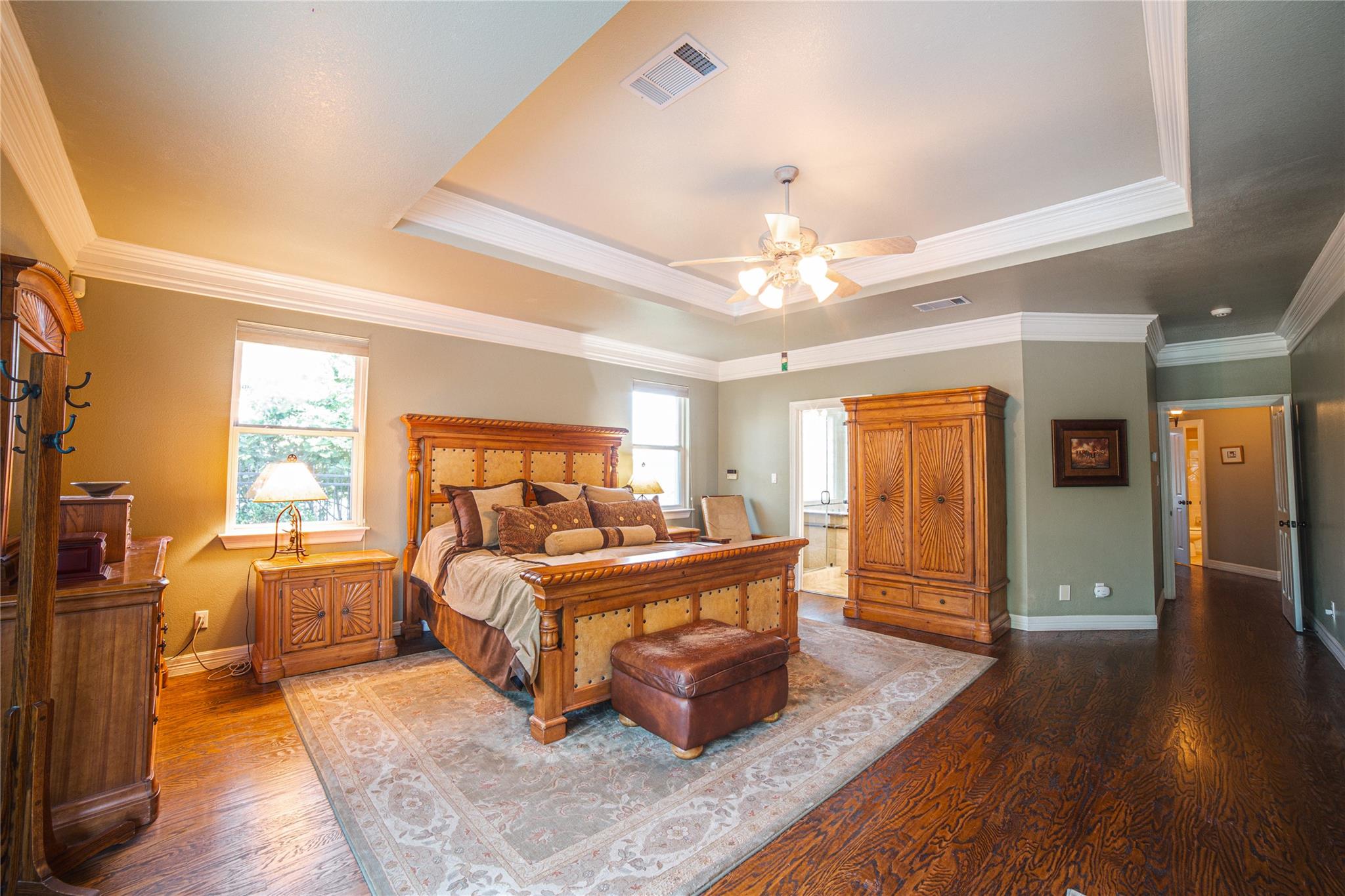 700 Wesley Ridge Dr, Spicewood, TX 78669