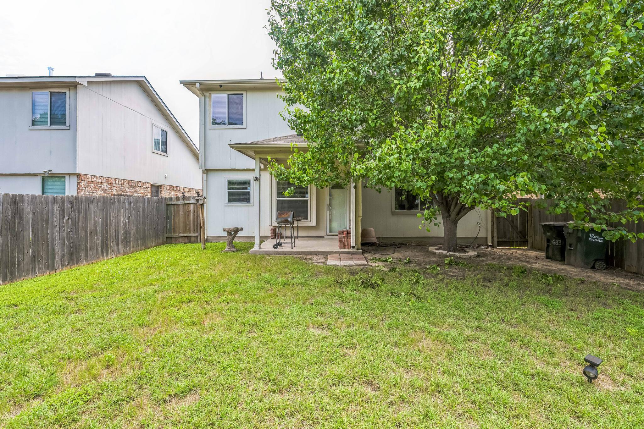 633 Sweet Leaf Ln, Pflugerville, TX 78660