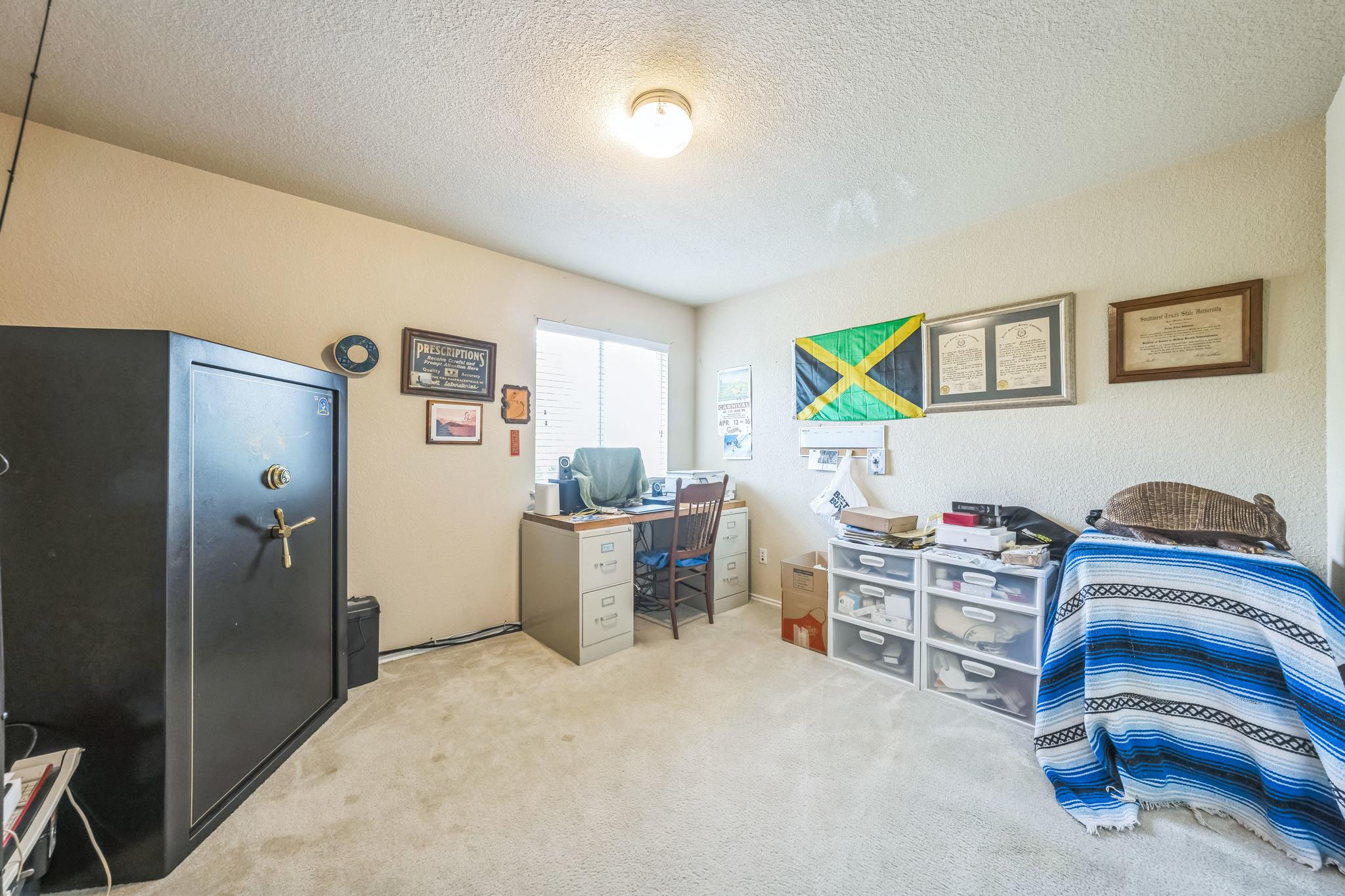 633 Sweet Leaf Ln, Pflugerville, TX 78660