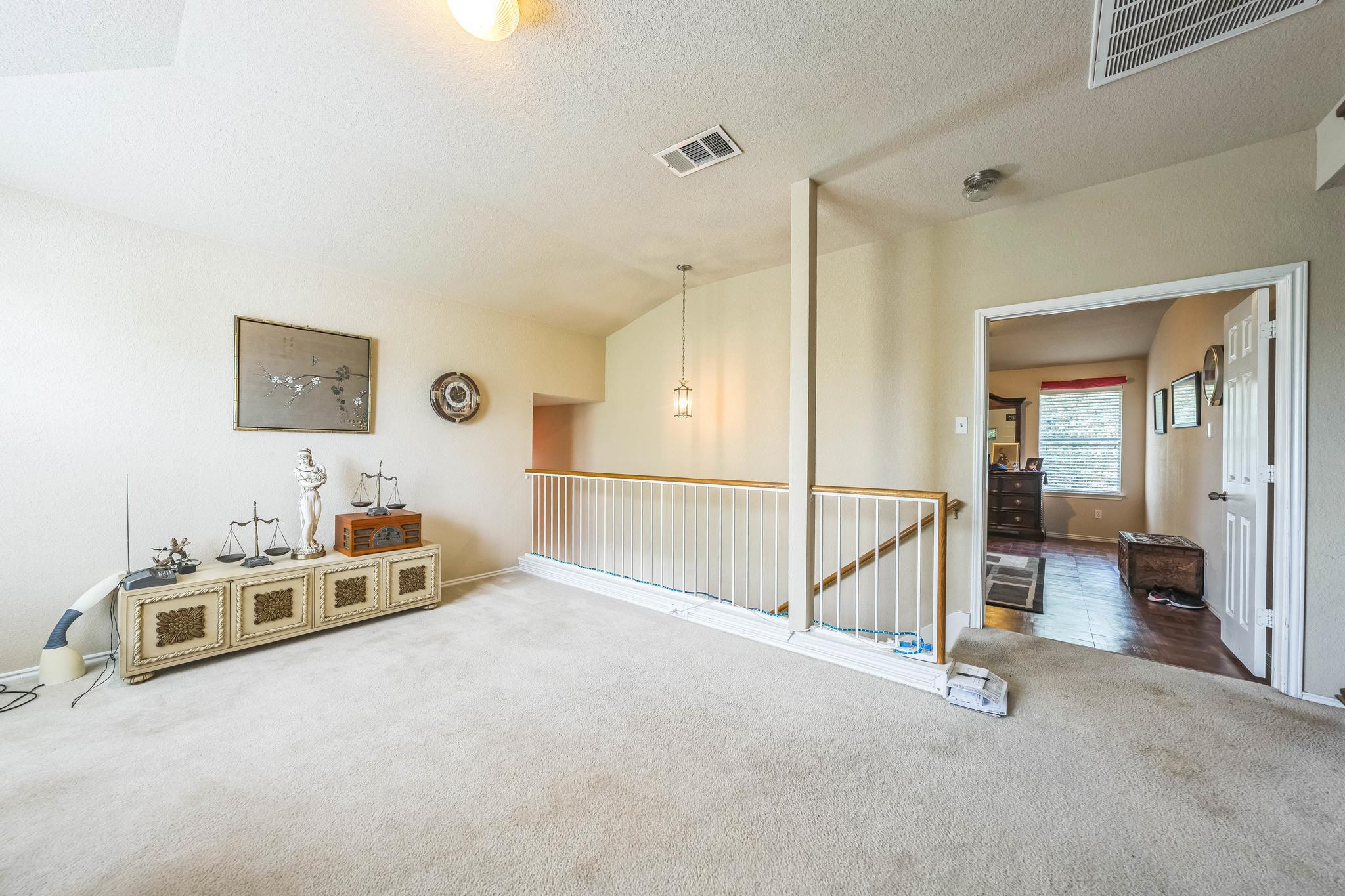 633 Sweet Leaf Ln, Pflugerville, TX 78660