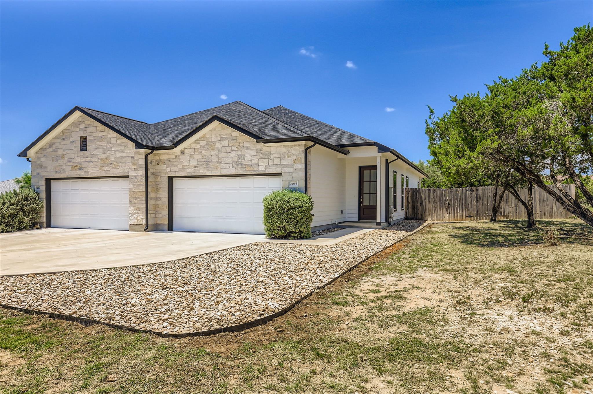 2500 American Dr # B, Lago Vista, TX 78645