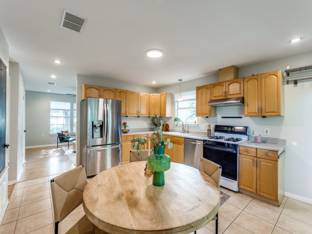 1705 Adriane Dr, Austin, TX 78721