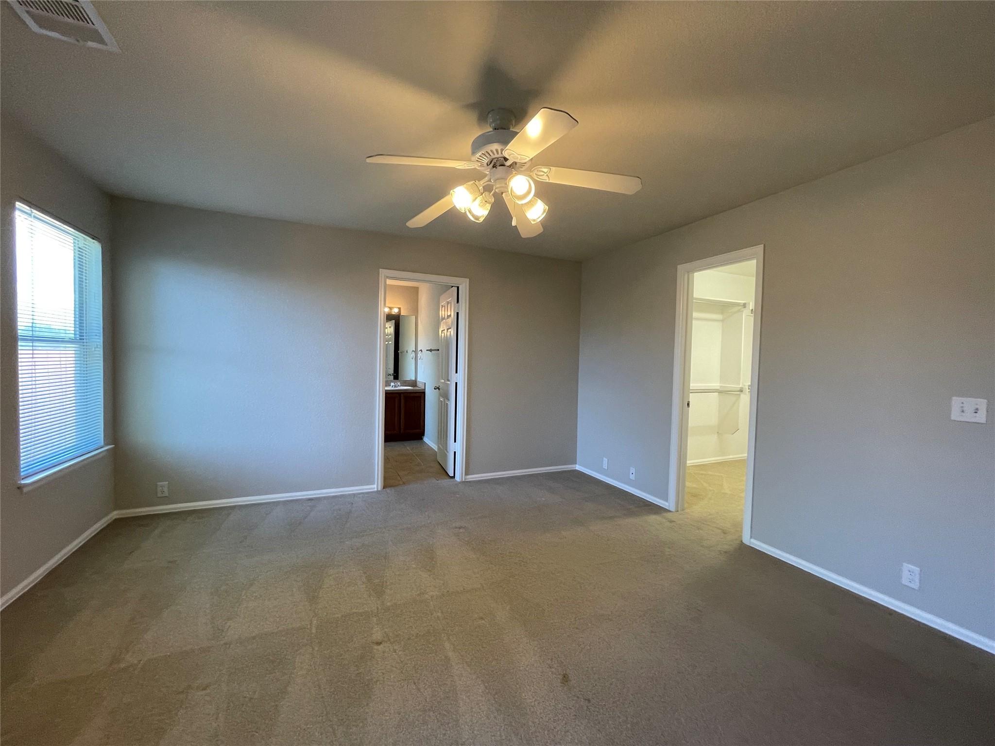 208 Spruce Dr, Kyle, TX 78640