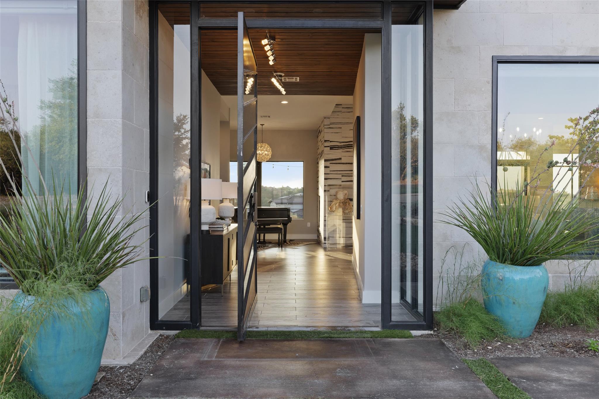 12613 Grama Cv, Austin, TX 78738