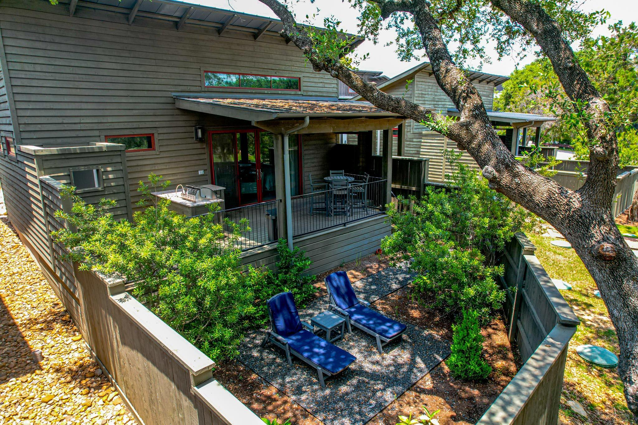 2113 Barbaro Way unit 17 Way # 17, Spicewood, TX 78669