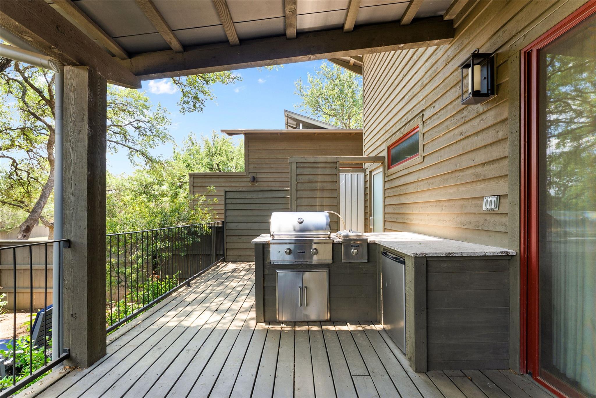 2113 Barbaro Way unit 17 Way # 17, Spicewood, TX 78669