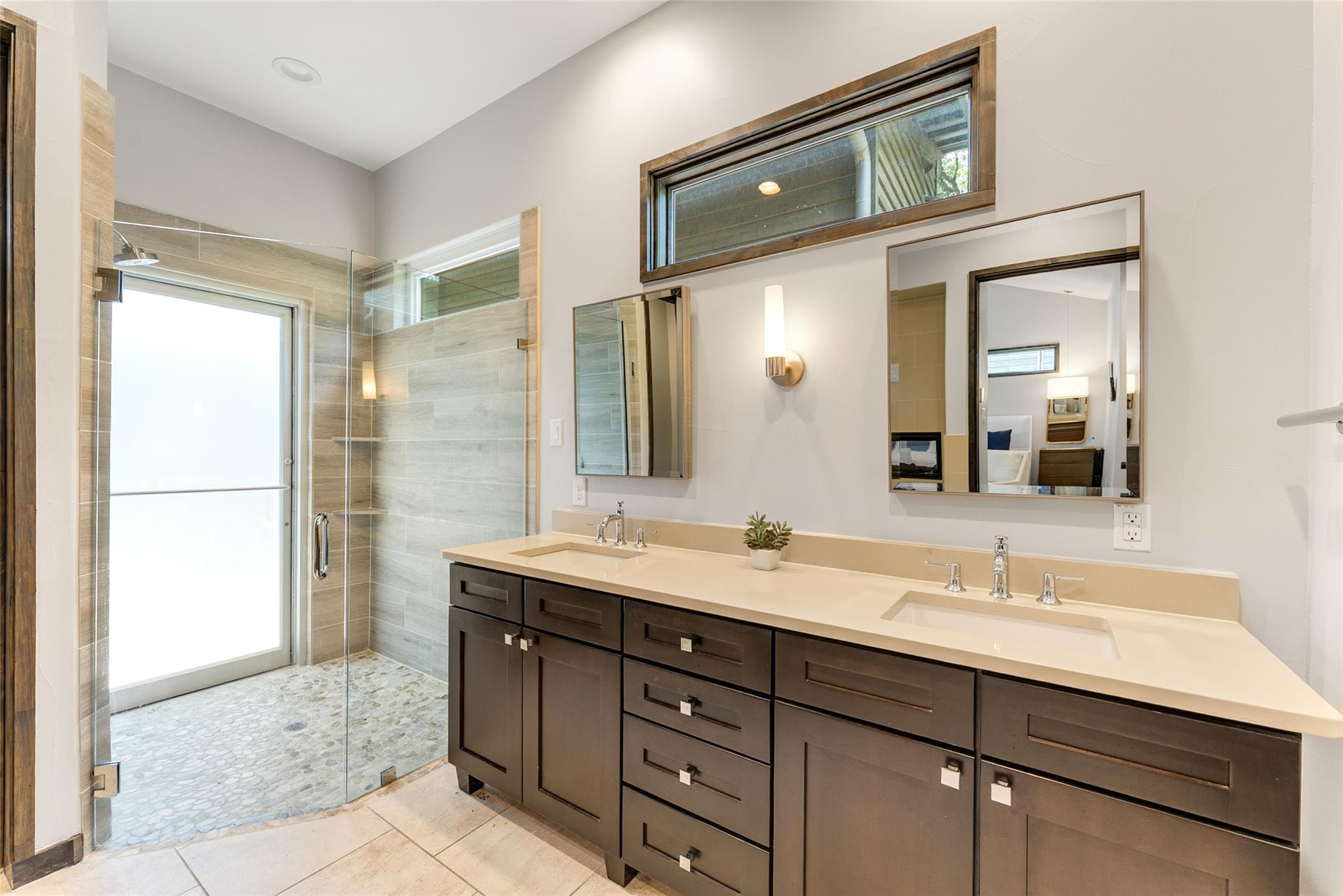 2113 Barbaro Way unit 17 Way # 17, Spicewood, TX 78669