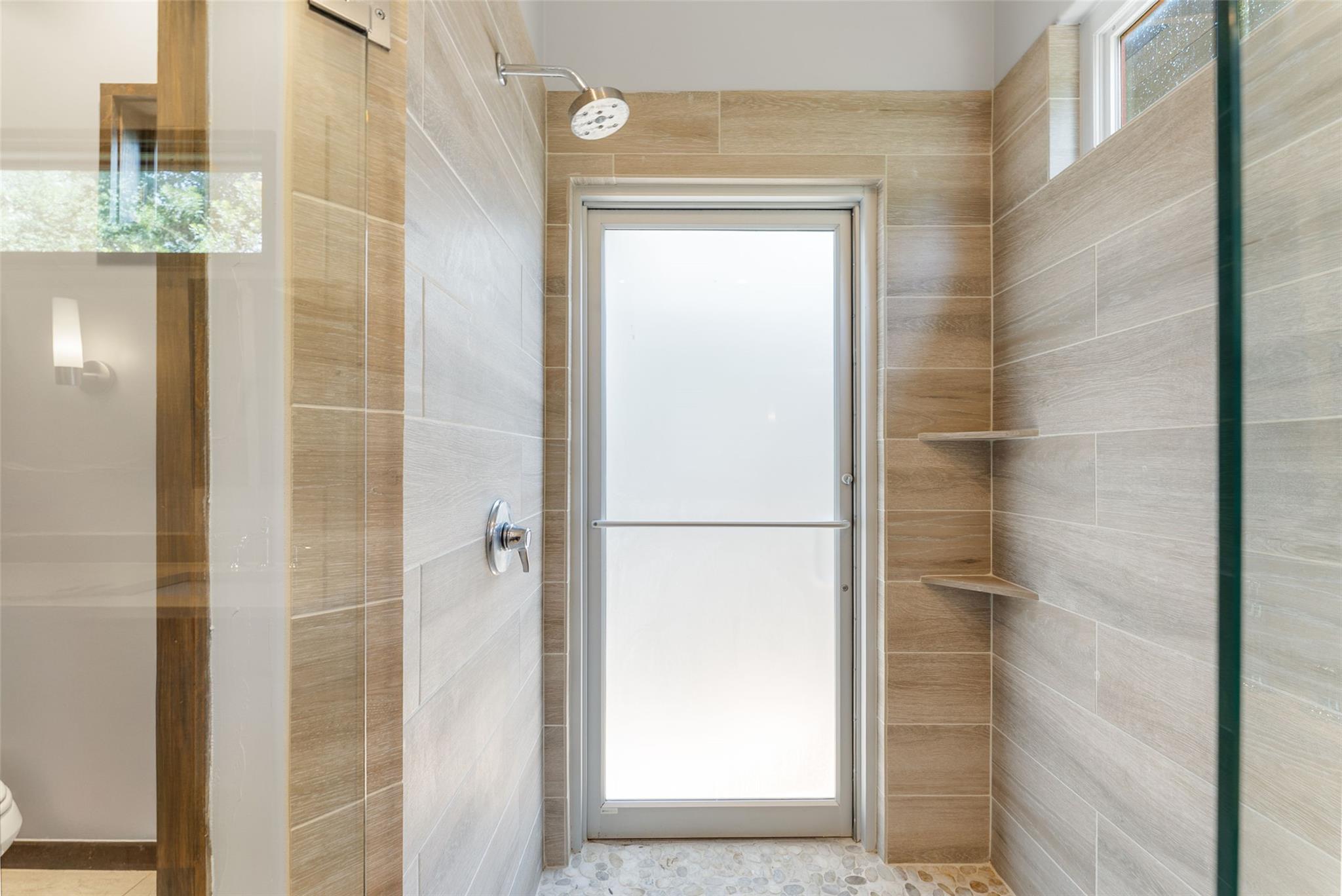 2113 Barbaro Way unit 17 Way # 17, Spicewood, TX 78669