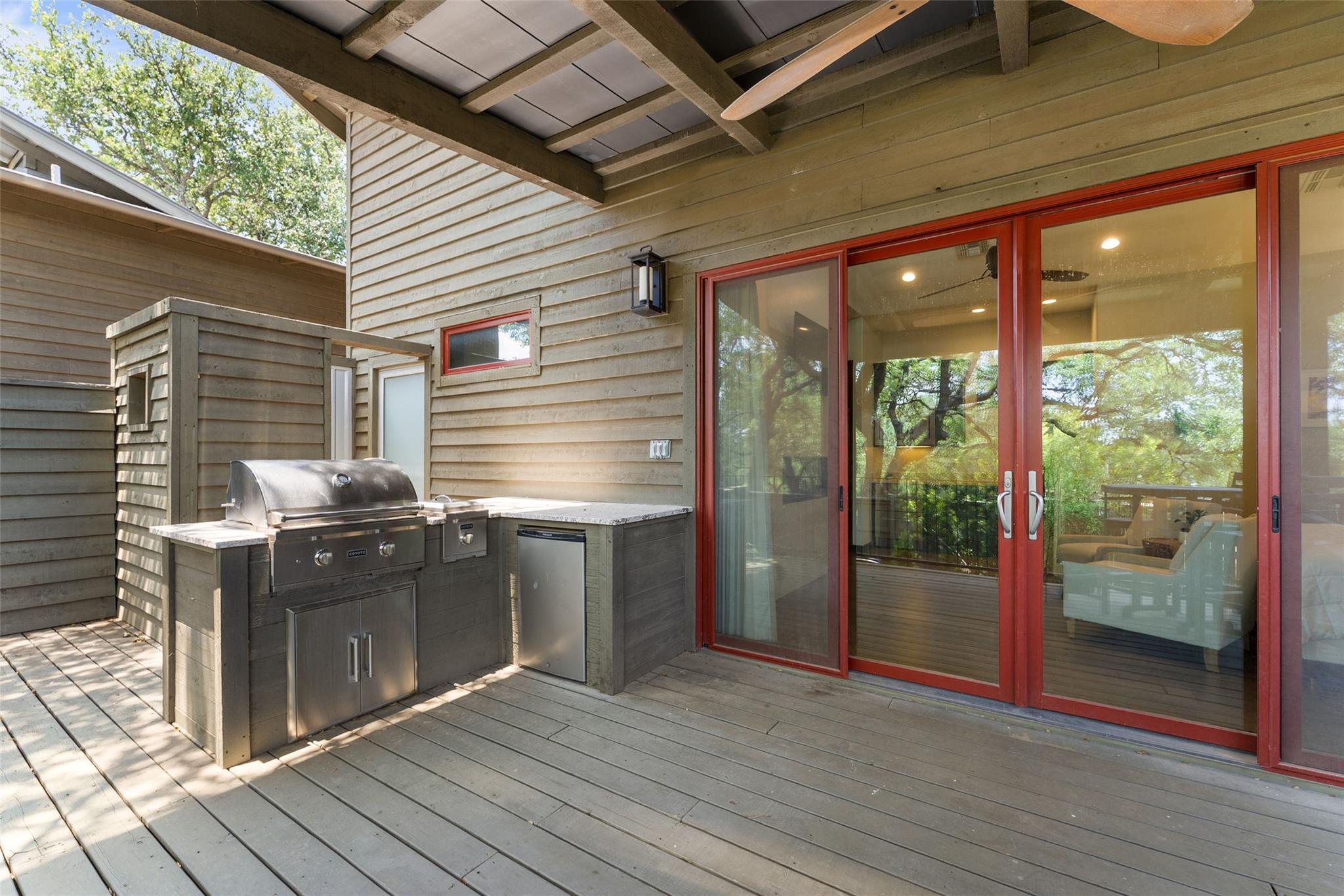 2113 Barbaro Way unit 17 Way # 17, Spicewood, TX 78669