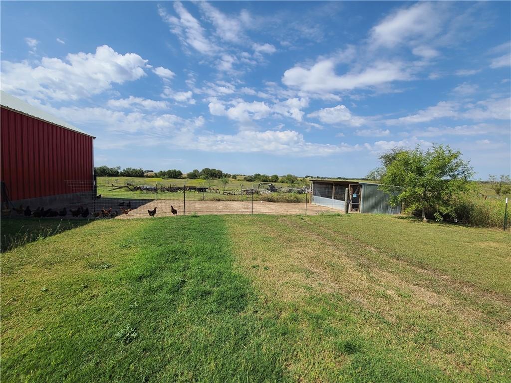 609 County Road 420, Taylor, TX 76574