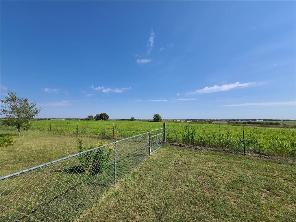 609 County Road 420, Taylor, TX 76574