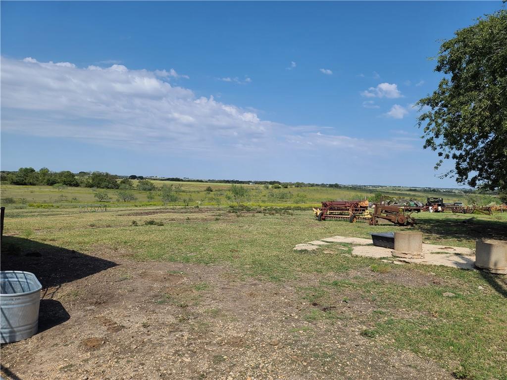 609 County Road 420, Taylor, TX 76574