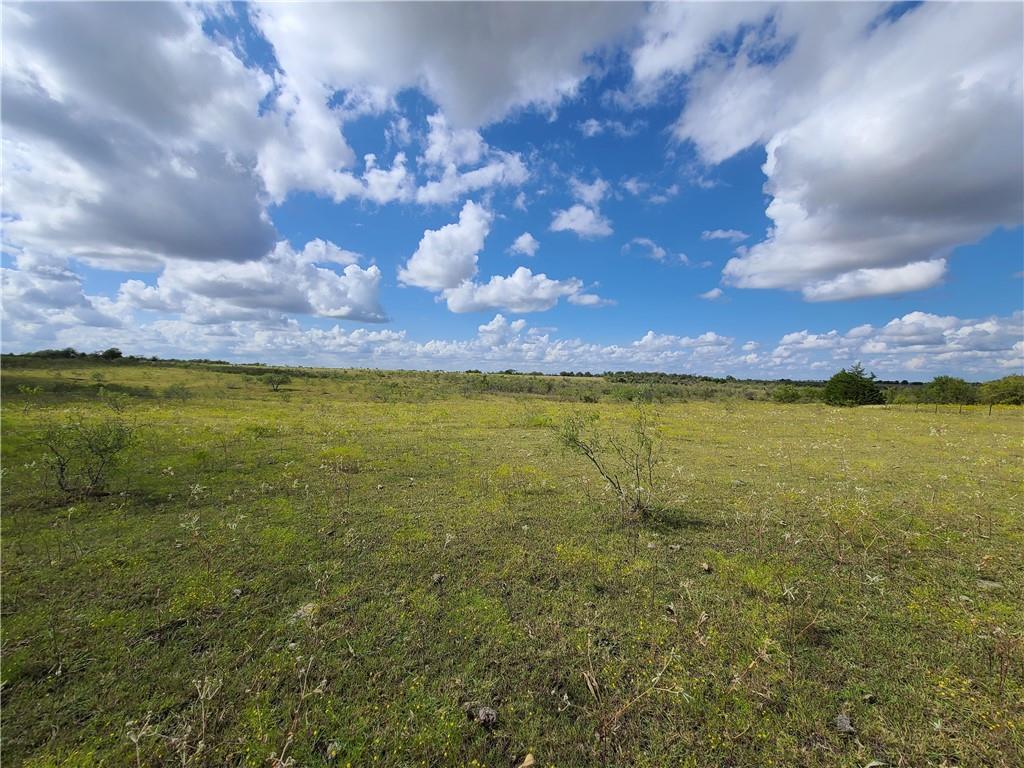 609 County Road 420, Taylor, TX 76574