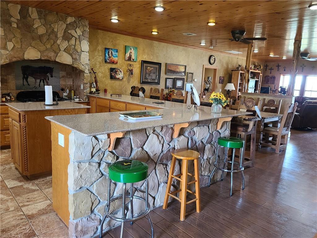 609 County Road 420, Taylor, TX 76574