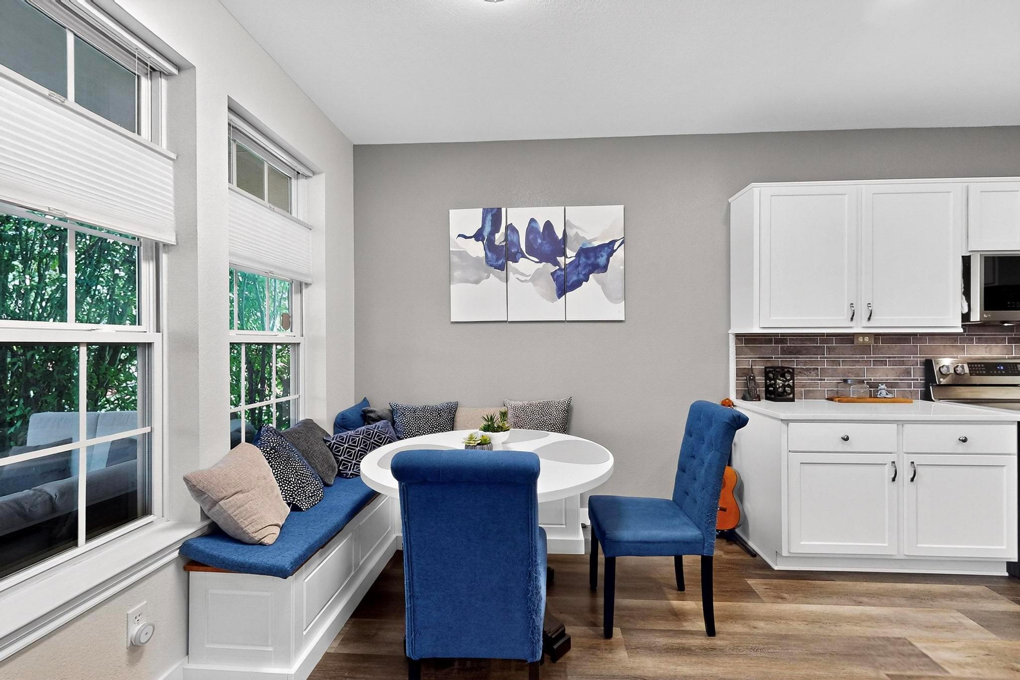 952 Hometown Pkwy, Kyle, TX 78640