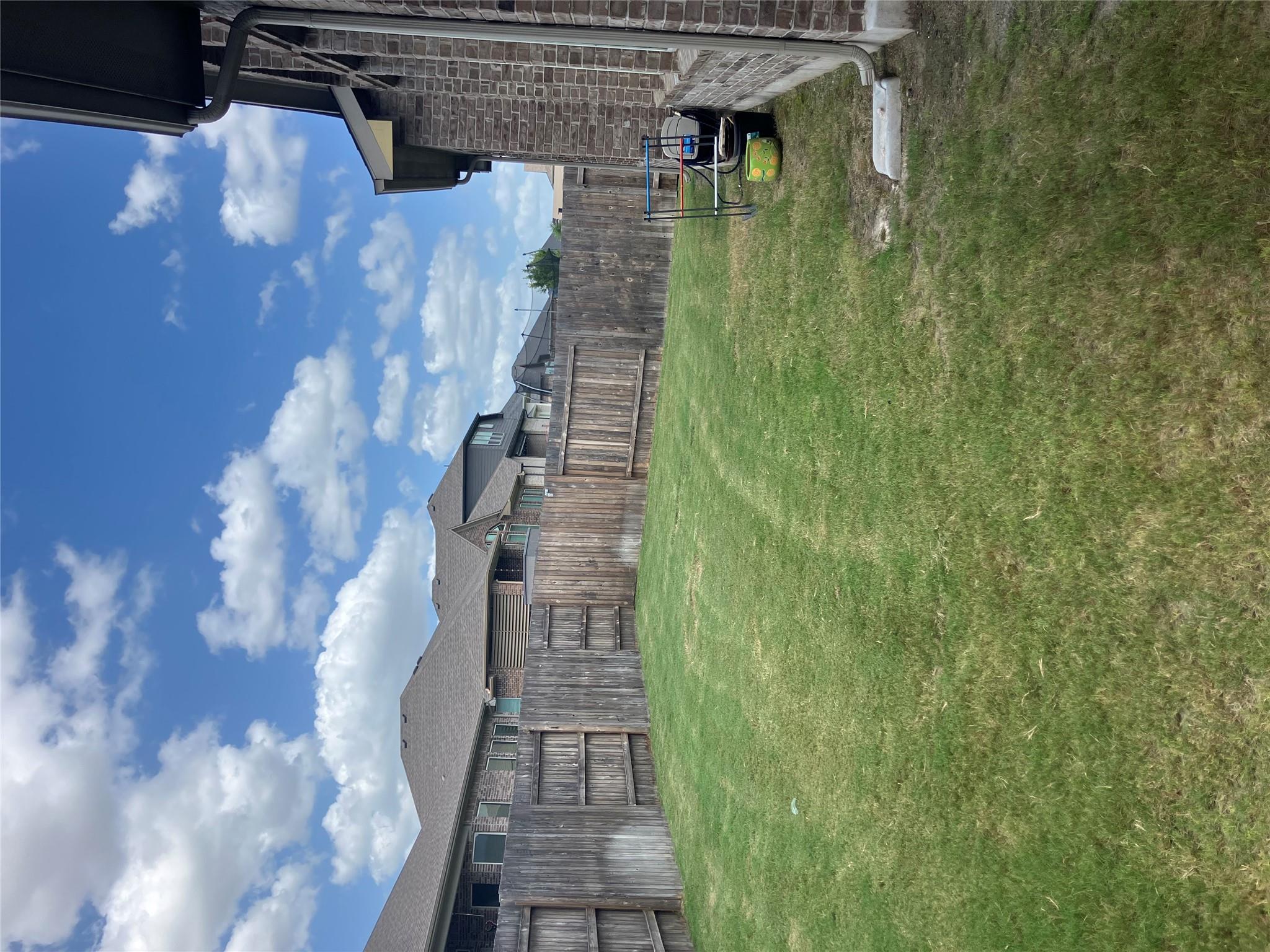 475 Gamble Dr, Buda, TX 78610