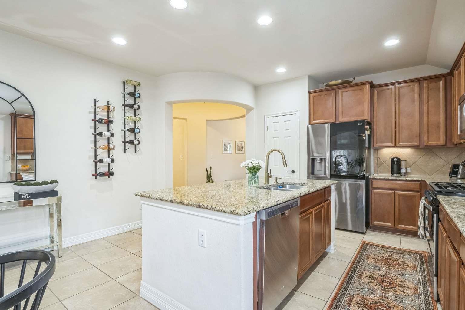 340 Beretta Cir, Georgetown, TX 78628