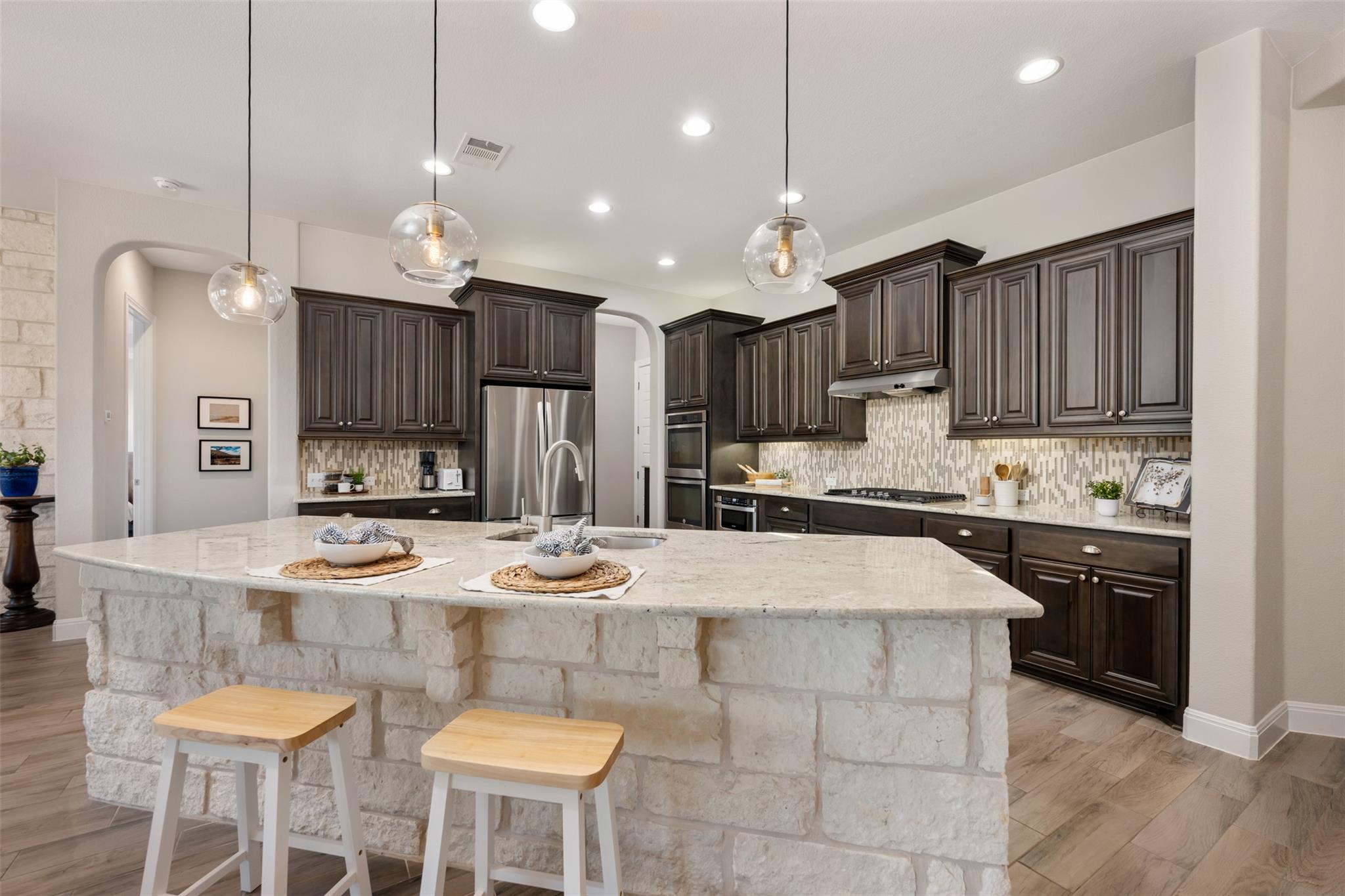 105 Cerro Picacho Trl, Liberty Hill, TX 78642