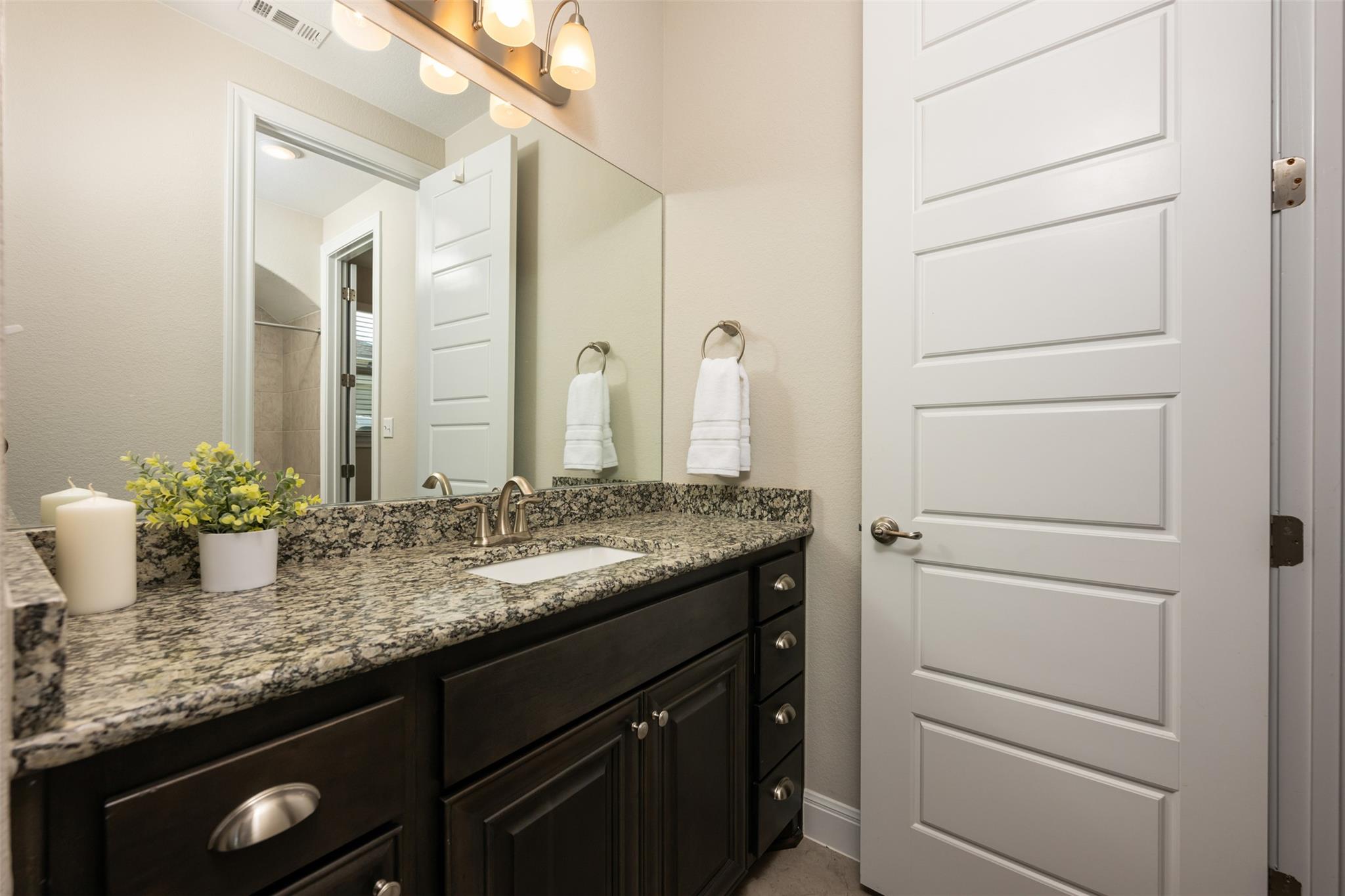 105 Cerro Picacho Trl, Liberty Hill, TX 78642