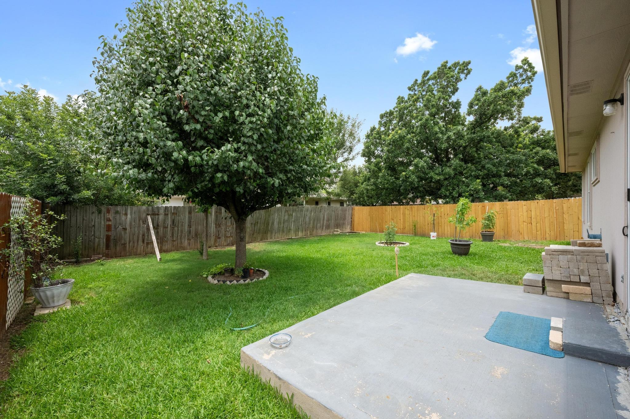 3807 Haleys Way, Round Rock, TX 78665