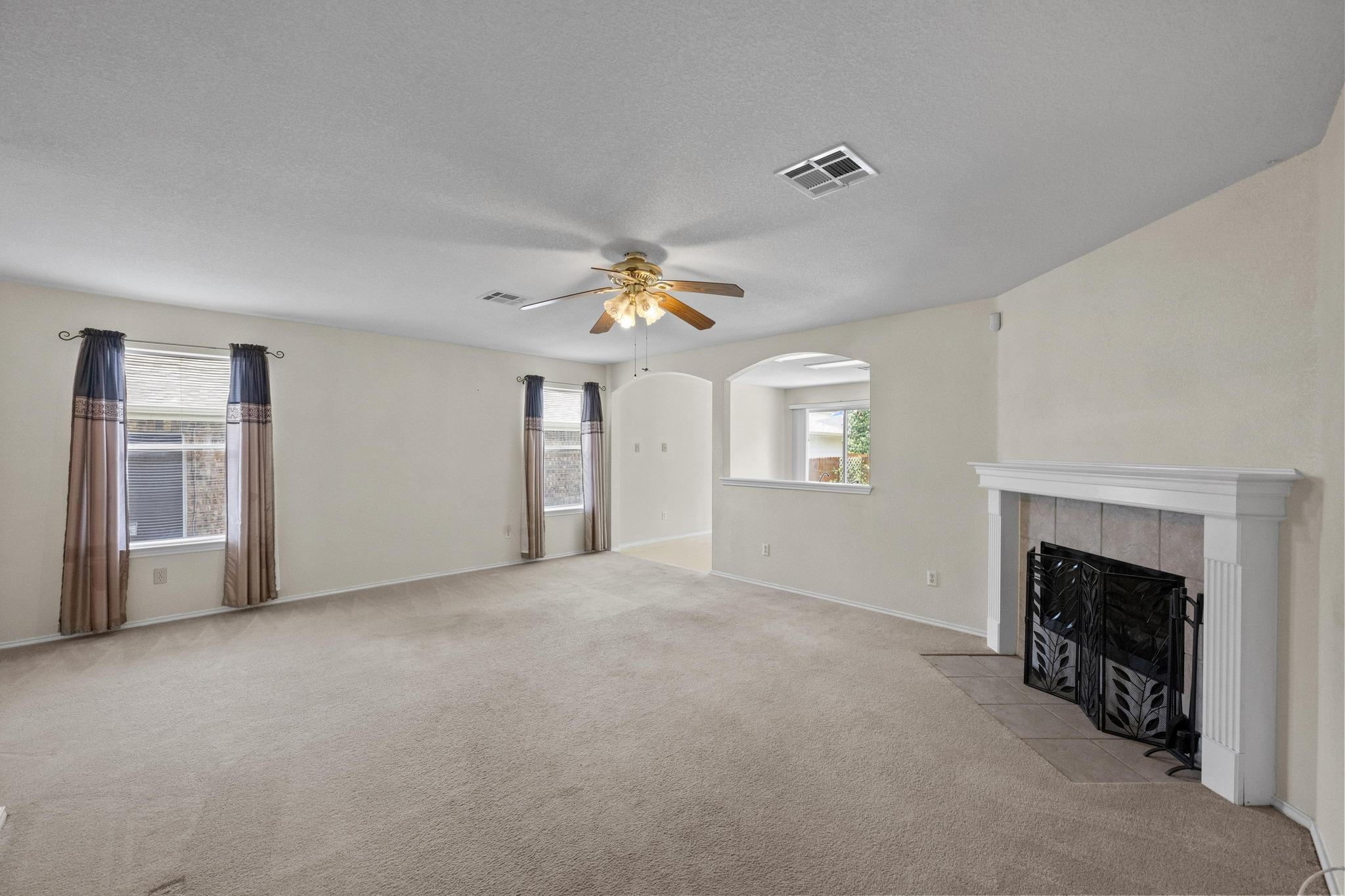 3807 Haleys Way, Round Rock, TX 78665