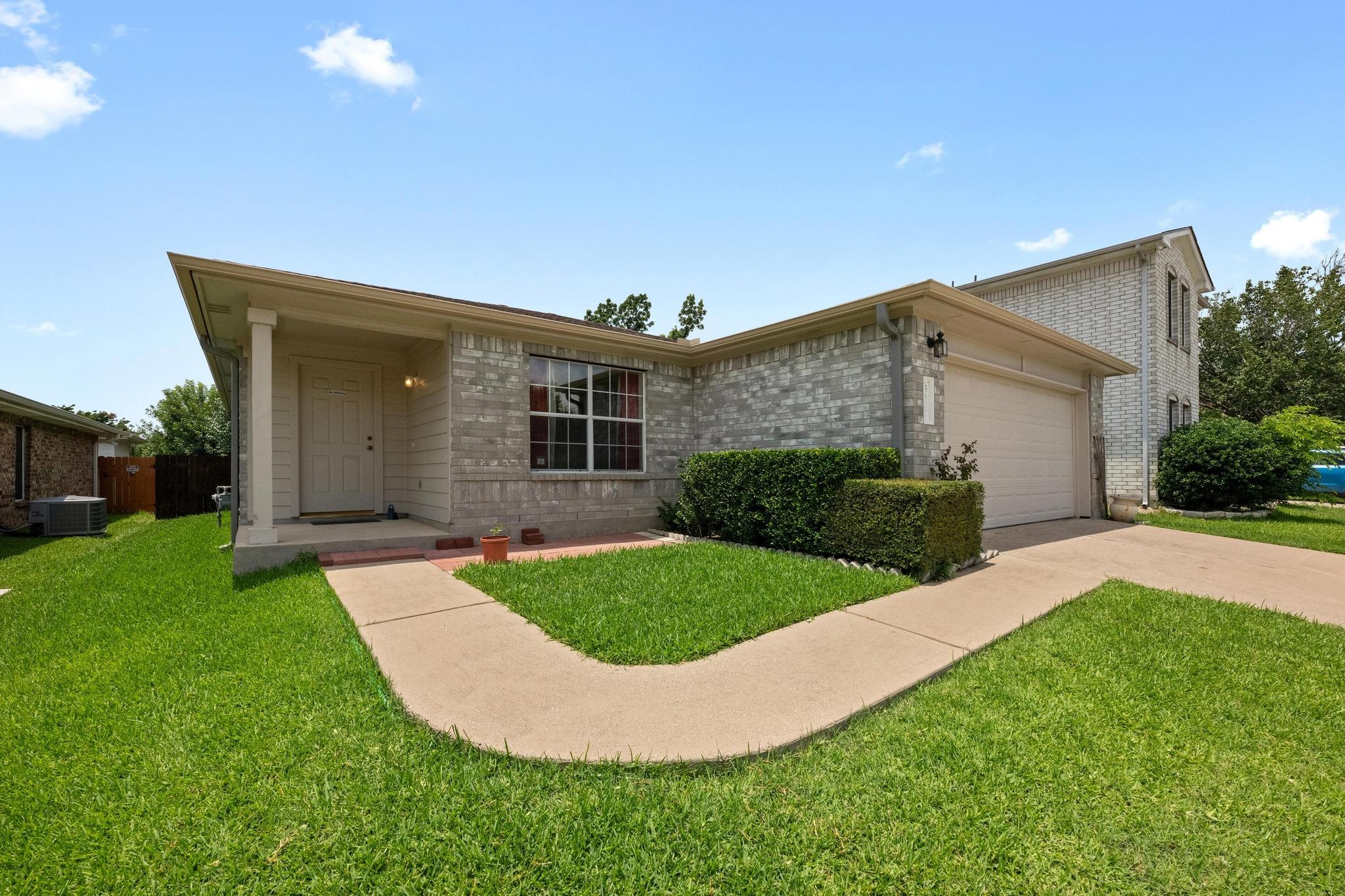 3807 Haleys Way, Round Rock, TX 78665