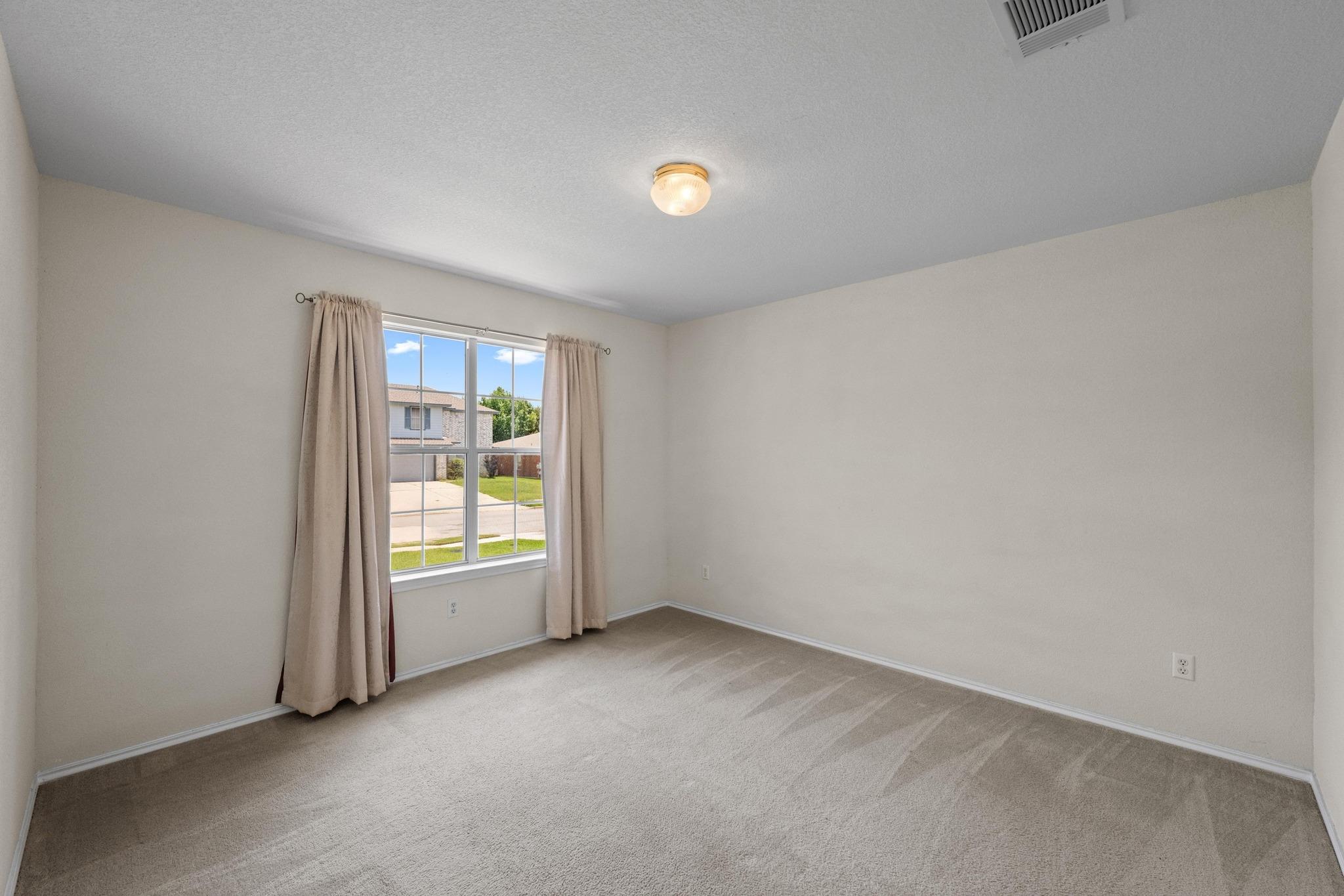 3807 Haleys Way, Round Rock, TX 78665