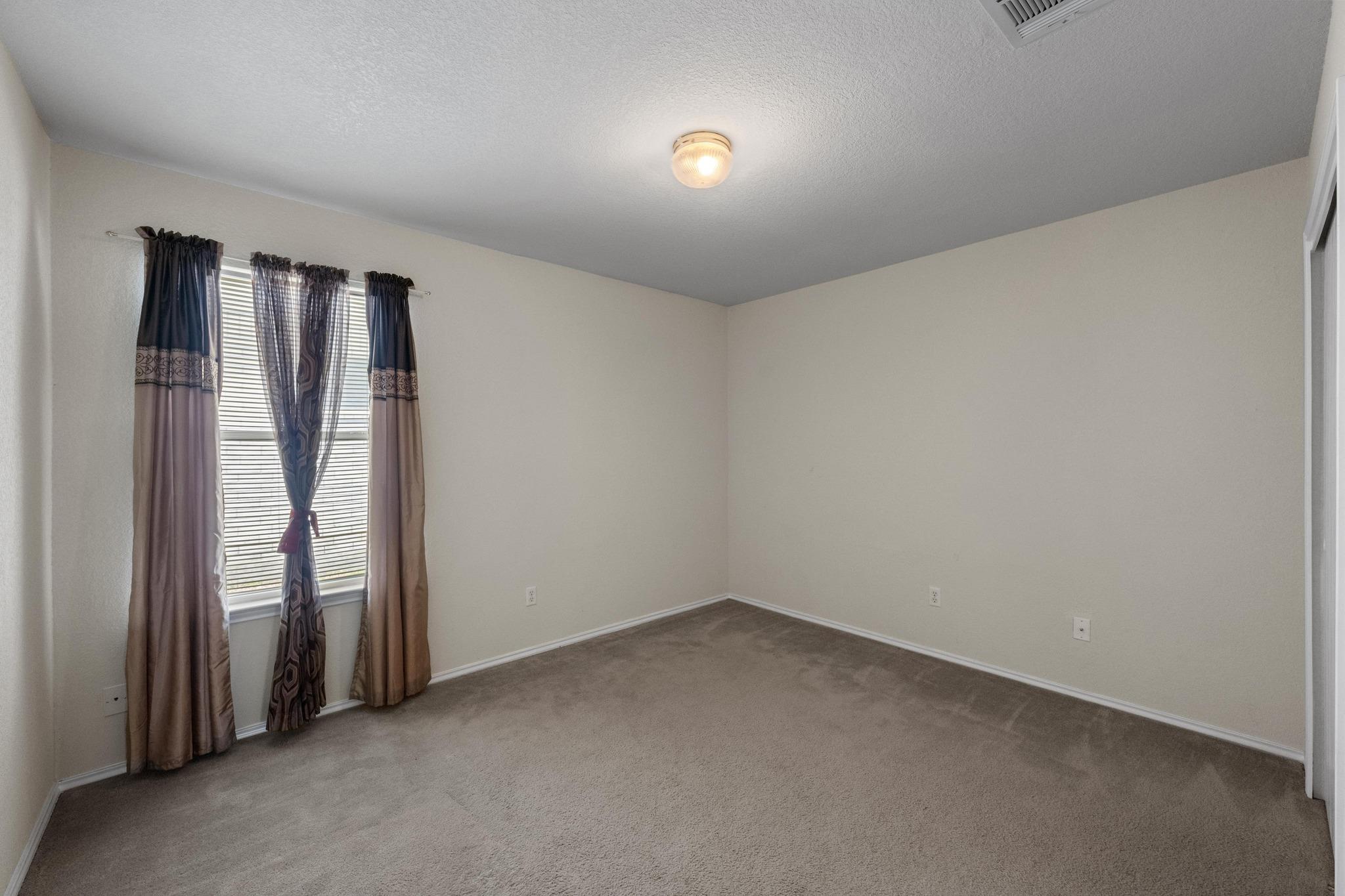3807 Haleys Way, Round Rock, TX 78665