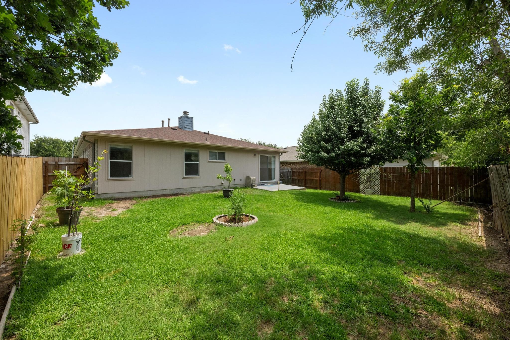 3807 Haleys Way, Round Rock, TX 78665