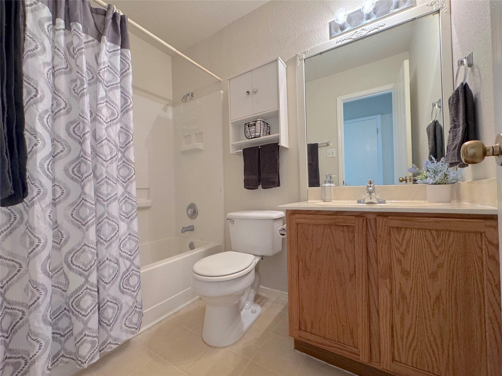 3807 Haleys Way, Round Rock, TX 78665