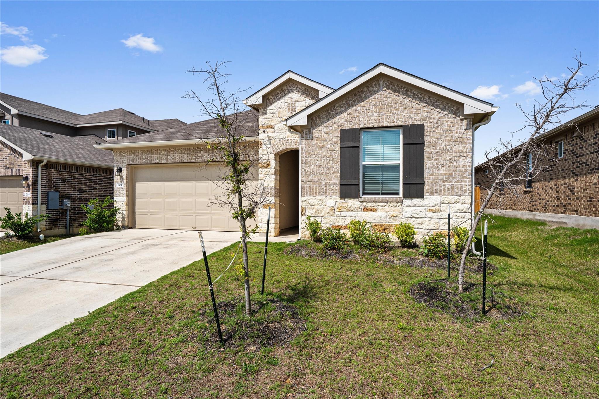 204 Connor Ln, Georgetown, TX 78626